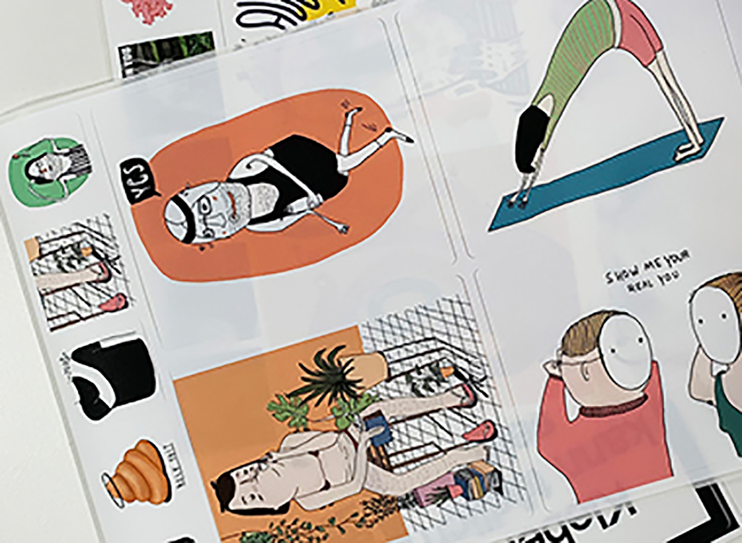 Die Etiketten wurden mit Illustrationen, Fotos und Collagen kreativ gestaltet.