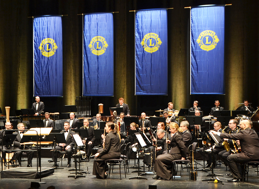 The 18. Beneficial concert of Lions Club in favor of the foundation “Humor hilft heilen”. The Music Corps of the German Armed Forces plays.