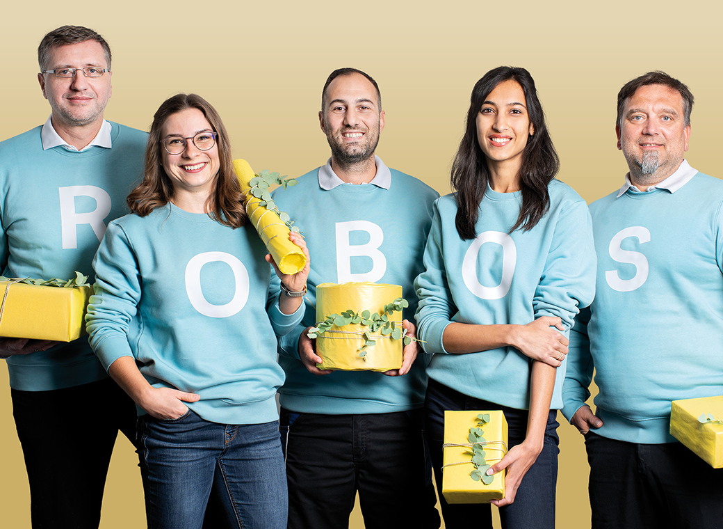 Frank Laux, Key Account Manager - Anja Haiber, Operative Purchasing - Nikolaos Charpantidis, Converting - Priya Jain, Purchase Order Processing - Viktor Merker, Production Planning (from left to right).
